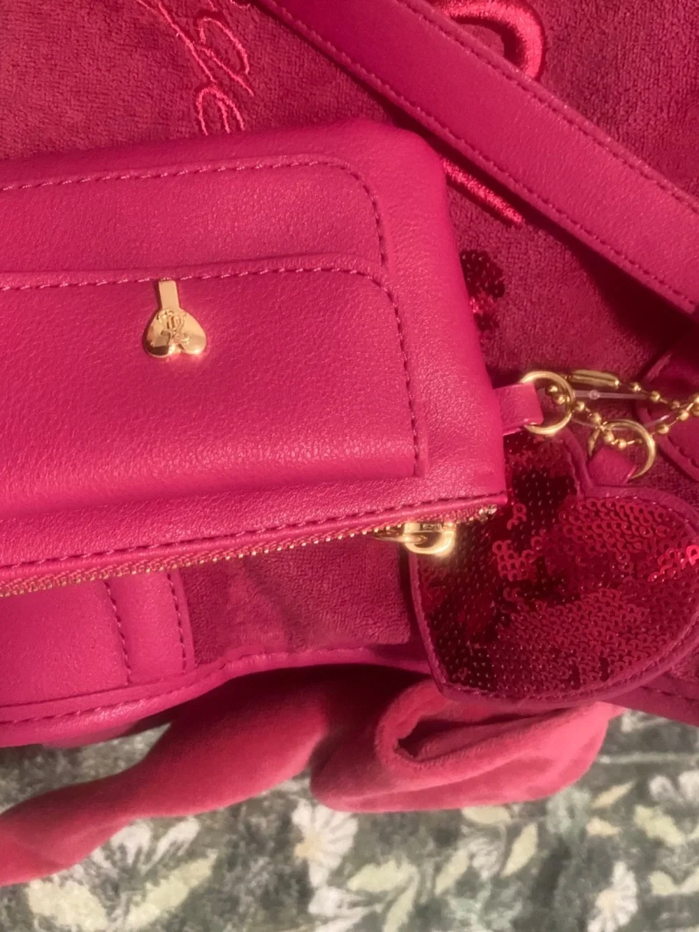 Juicy Couture Bag in Excellent condition.